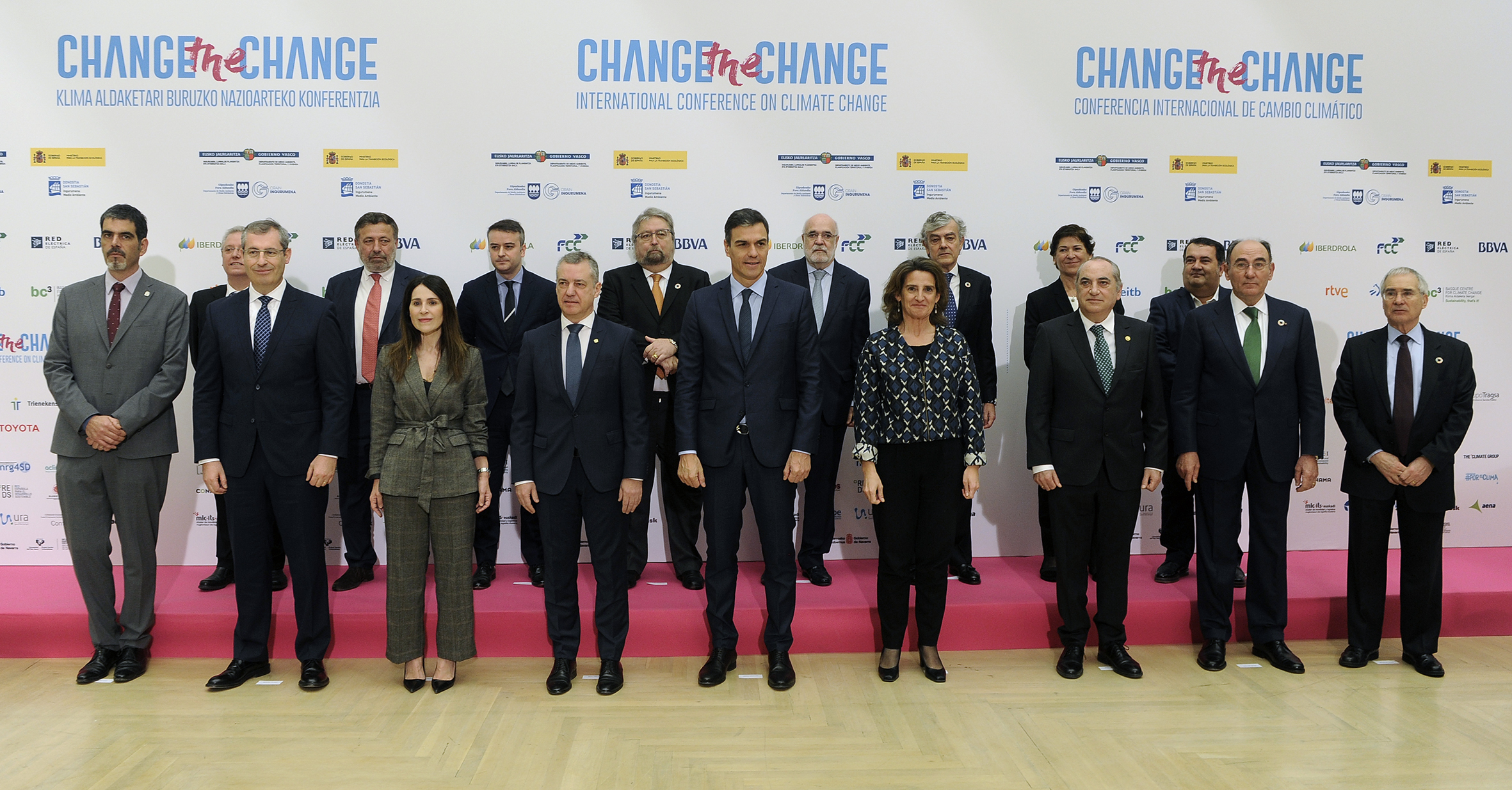 Foto de familia de la conferencia por el clima Change the Change